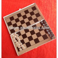 Magnetic Chess Set In Alu Case/magnetic travel game/Metal Chess